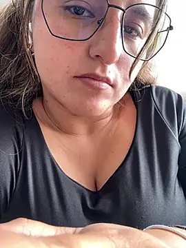 Snapshot of rafaella_stefano chatting on July 1, 3:23 pm rafaella stefano online show from July 1, 3:23 pm