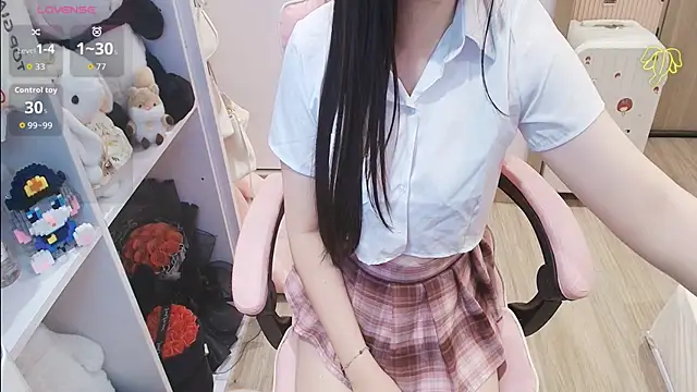 Snapshot of Nana_Chu chatting on March 27, 11:37 pm Nana Chu online show from March 27, 11:37 pm