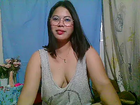 asianflirtt35 online show from May 13, 6:33 am