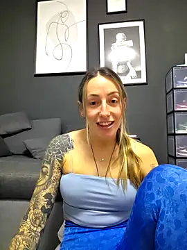 Snapshot of NicoleKaiser chatting on March 26, 7:08 pm NicoleKaiser online show from March 26, 7:08 pm