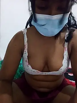 Snapshot of honeyi_babe chatting on March 19, 6:12 pm honeyi babe online show from March 19, 6:12 pm