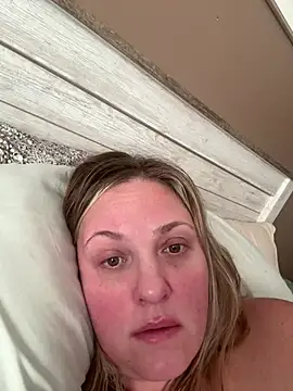 1SexyQueen online show from June 23, 12:14 pm