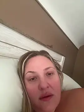 1SexyQueen online show from July 7, 12:09 pm