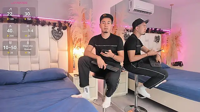 Snapshot of Rick_Dux chatting on March 25, 11:55 pm Rick Dux online show from March 25, 11:55 pm