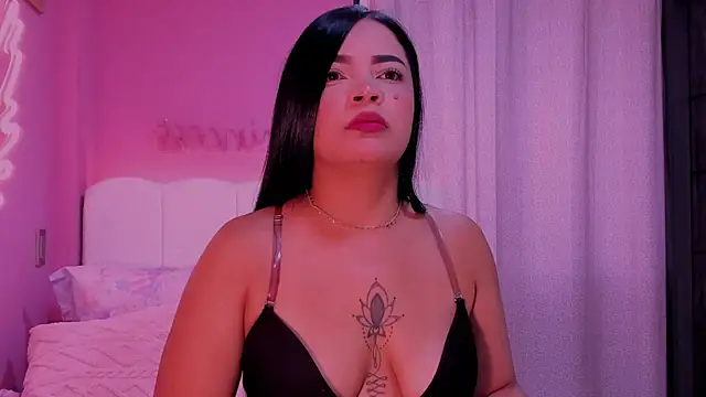 nicole fiire online show from April 4, 1:19 pm