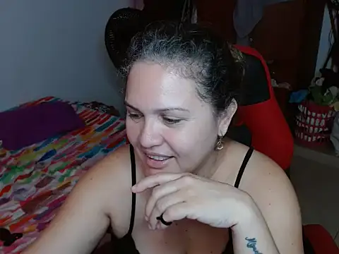 Snapshot of venecasexy45 chatting on March 22, 1:36 pm venecasexy45 online show from March 22, 1:36 pm