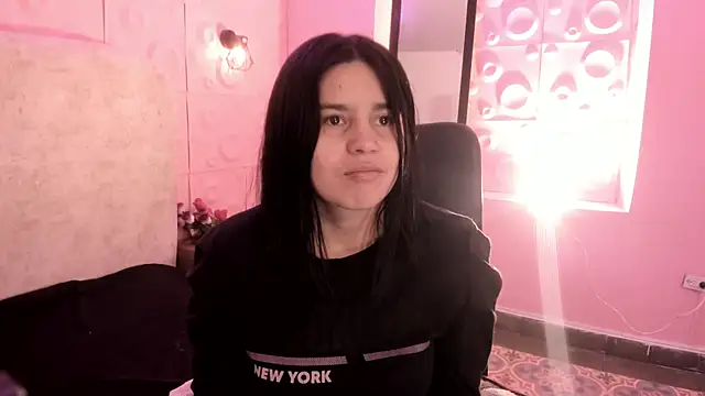 Cata black online show from June 3, 2:33 pm