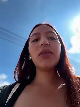 Snapshot of Queen_Scatlett chatting on March 22, 2:42 pm Queen Scatlett online show from March 22, 2:42 pm