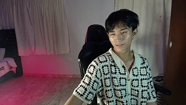 cococumps online show from June 9, 12:55 am