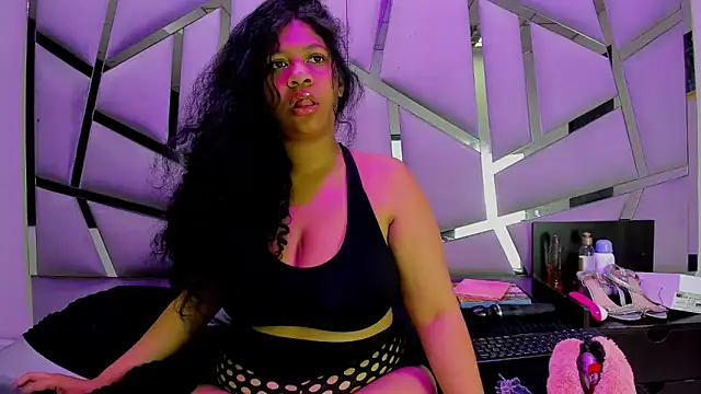 taty sexxx online show from June 6, 2:22 pm