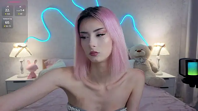 kittysocutie online show from July 24, 12:41 am