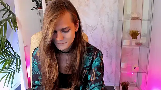 WillFobos online show from August 2, 6:34 am