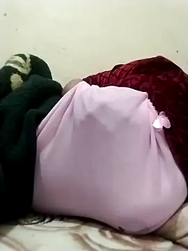 Snapshot of Fi97 chatting on March 28, 10:42 pm Fi97 online show from March 28, 10:42 pm