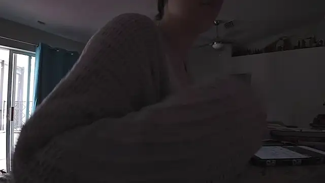 Snapshot of laurenlotus chatting on July 31, 5:12 pm laurenlotus online show from July 31, 5:12 pm