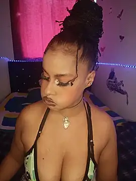 Snapshot of KAYLA_48_ chatting on May 21, 8:16 pm KAYLA 48 online show from May 21, 8:16 pm