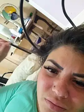 Snapshot of HotCubaLinda chatting on March 25, 5:19 pm HotCubaLinda online show from March 25, 5:19 pm