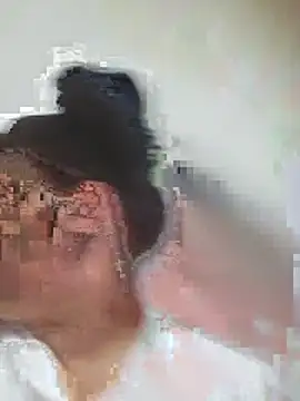 Snapshot of HotCubaLinda chatting on March 28, 6:13 am HotCubaLinda online show from March 28, 6:13 am