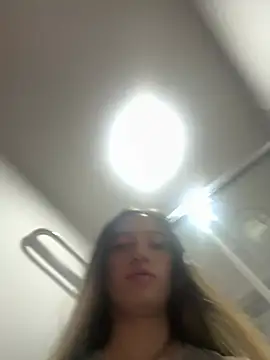 Snapshot of TiffanyCooper_ chatting on March 20, 10:47 pm TiffanyCooper online show from March 20, 10:47 pm