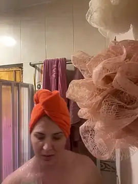 Snapshot of Maria3879 chatting on March 22, 7:39 pm Maria3879 online show from March 22, 7:39 pm