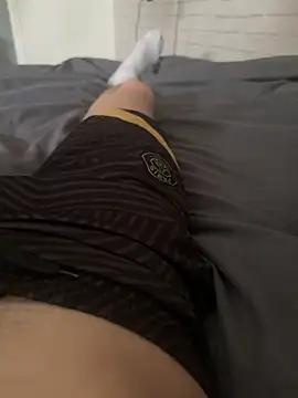 zoladj online show from April 12, 12:21 pm