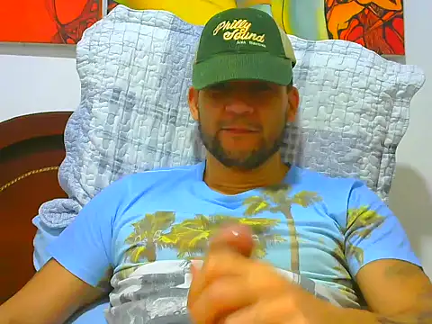 Snapshot of altenori chatting on March 24, 3:33 am altenori online show from March 24, 3:33 am