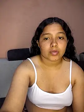 IvannaPolsen online show from March 29, 3:28 am