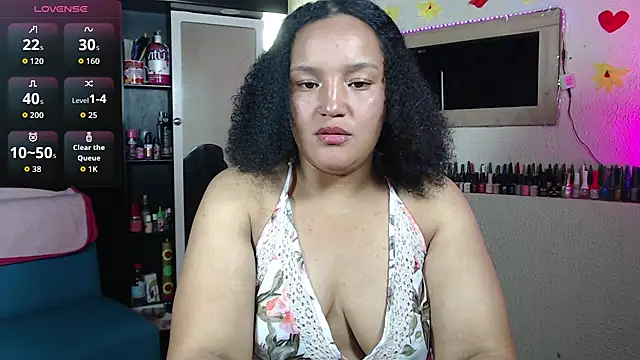 SofiaRoyal2308 online show from March 27, 3:12 am