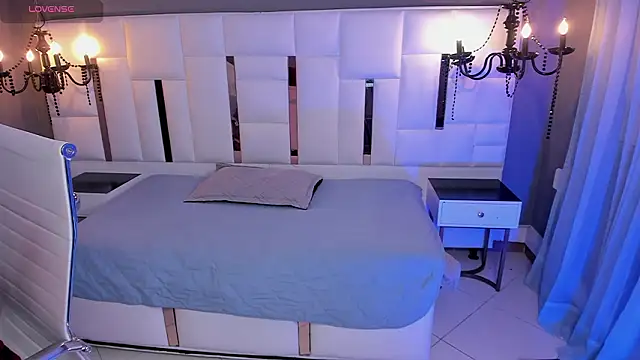 Snapshot of Magic_katt chatting on March 27, 1:11 pm Magic katt online show from March 27, 1:11 pm