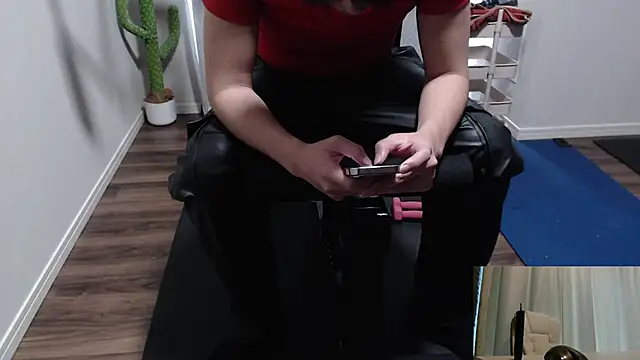 Stretch-man777 online show from March 30, 5:19 am