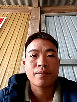 boy-pho- online show from March 20, 12:48 am