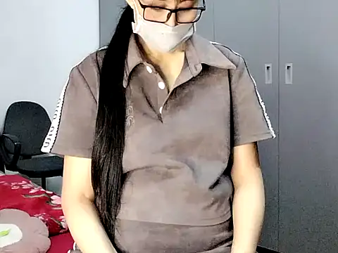 Cenderellaa online show from March 22, 3:15 pm