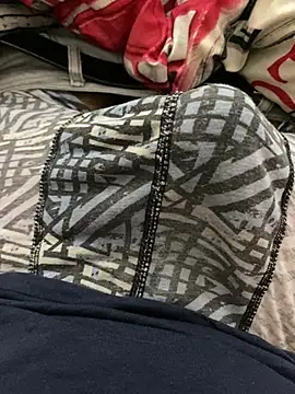 Snapshot of ab_douu chatting on March 24, 6:35 pm ab douu online show from March 24, 6:35 pm