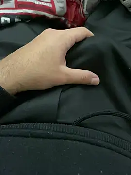 Snapshot of ab_douu chatting on March 26, 8:36 pm ab douu online show from March 26, 8:36 pm