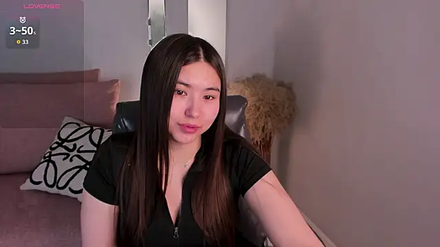 Snapshot of IceIcebabe_ chatting on March 22, 1:42 am IceIcebabe online show from March 22, 1:42 am