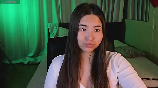 IceIcebabe  online show from July 1, 2:13 am