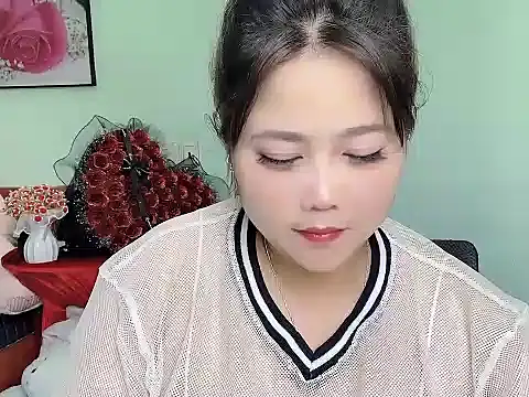 Snapshot of Nhanlu009 chatting on April 3, 8:45 am Nhanlu009 online show from April 3, 8:45 am