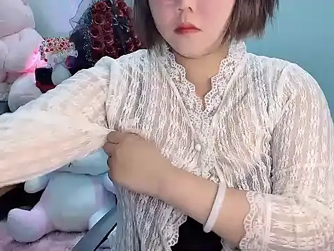 Snapshot of Nhanlu009 chatting on April 10, 12:54 pm Nhanlu009 online show from April 10, 12:54 pm