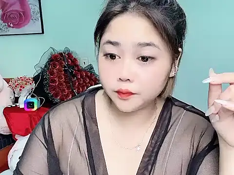 Snapshot of Nhanlu009 chatting on April 15, 8:21 am Nhanlu009 online show from April 15, 8:21 am