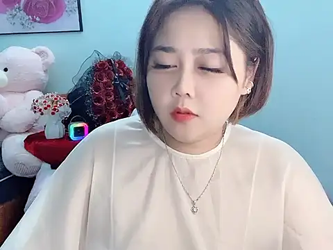 Snapshot of Nhanlu009 chatting on April 18, 7:07 pm Nhanlu009 online show from April 18, 7:07 pm