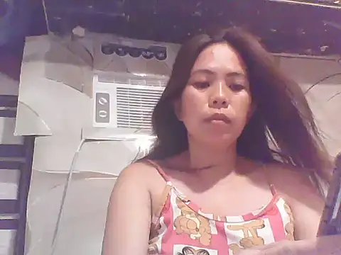 Snapshot of sweetciendy chatting on July 1, 10:20 pm sweetciendy online show from July 1, 10:20 pm