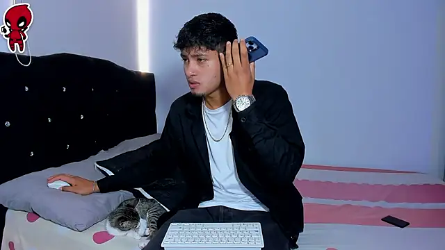 Snapshot of Thiago_snoop chatting on March 24, 7:19 pm Thiago snoop online show from March 24, 7:19 pm