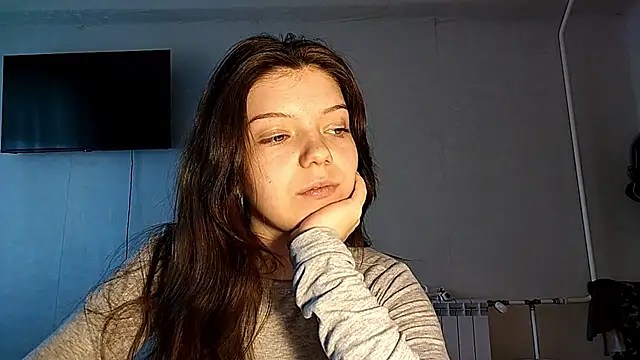 Snapshot of Helgawithyou chatting on March 28, 2:16 pm Helgawithyou online show from March 28, 2:16 pm