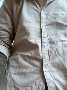 Snapshot of Mandelosex chatting on March 18, 11:35 am Mandelosex online show from March 18, 11:35 am