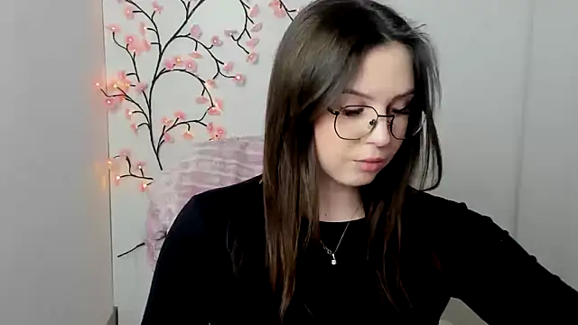 Nika nik a online show from March 23, 12:09 pm