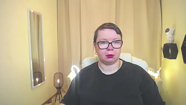 BonnnyBoobsy online show from March 21, 6:51 am