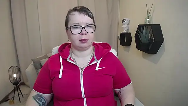 BonnnyBoobsy online show from March 24, 7:02 am