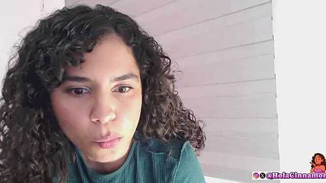 CinnamonRosa online show from March 19, 11:09 pm