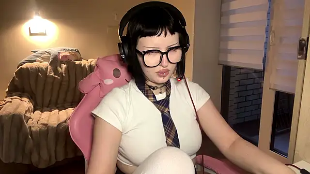 Snapshot of Setty_Asky chatting on March 20, 12:43 pm Setty Asky online show from March 20, 12:43 pm