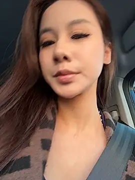 Snapshot of AAi-0329 chatting on March 28, 7:41 am AAi-0329 online show from March 28, 7:41 am