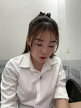 Snapshot of -Habin- chatting on March 27, 9:21 am -Habin- online show from March 27, 9:21 am